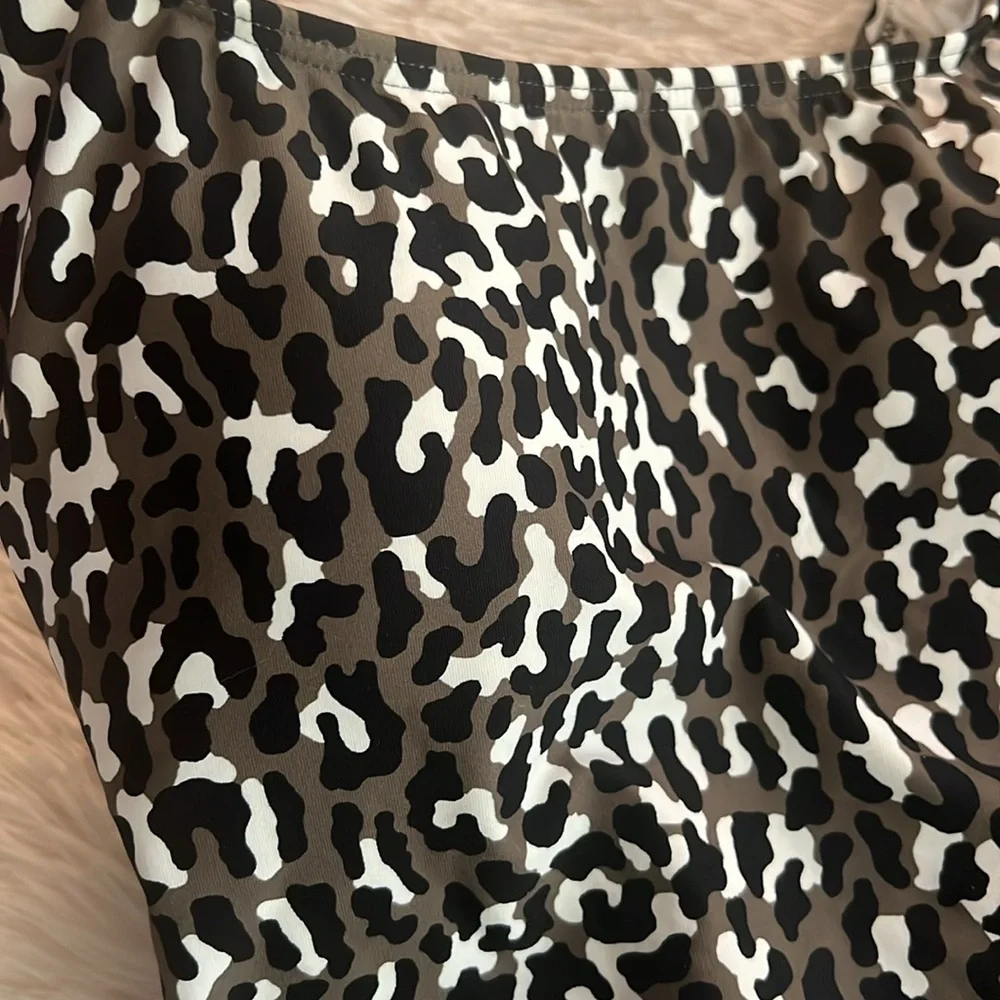Michael Kors swimsuit NWT - Picture 2 of 7